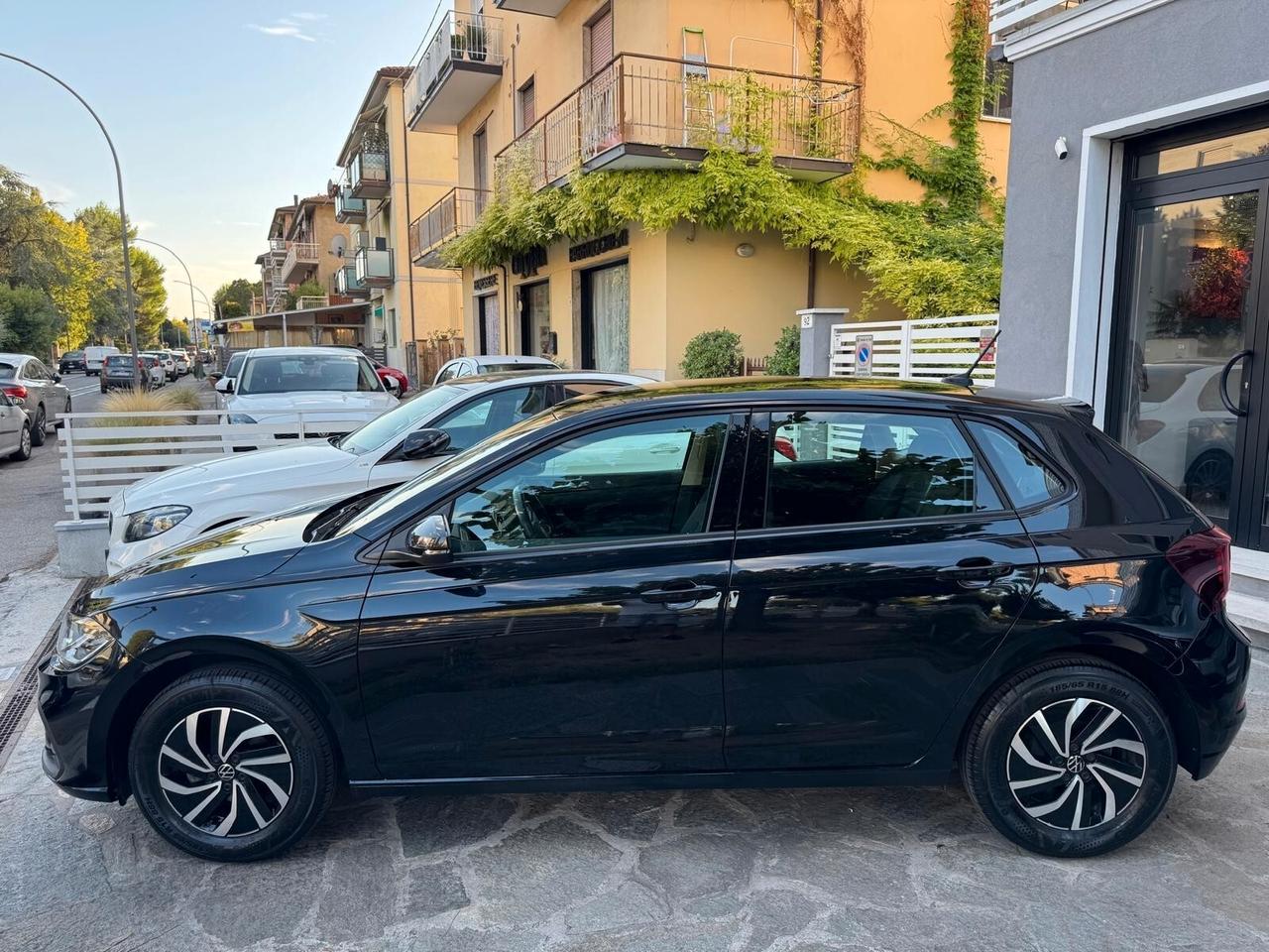VW POLO 1.0 TGI 5p. STYLE NEOPATENTATI