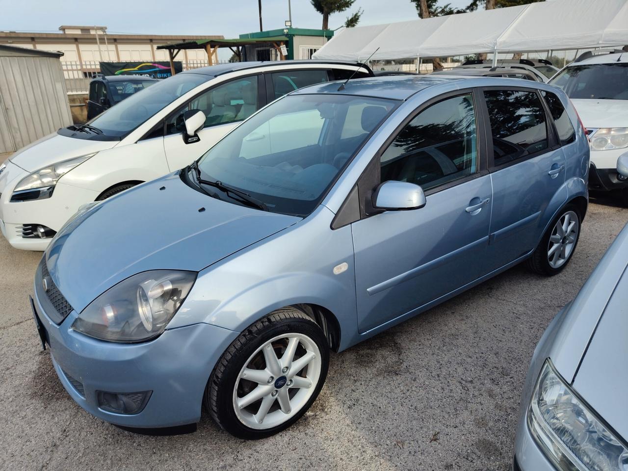 Ford Fiesta 1.4 TDCi 5p. Titanium