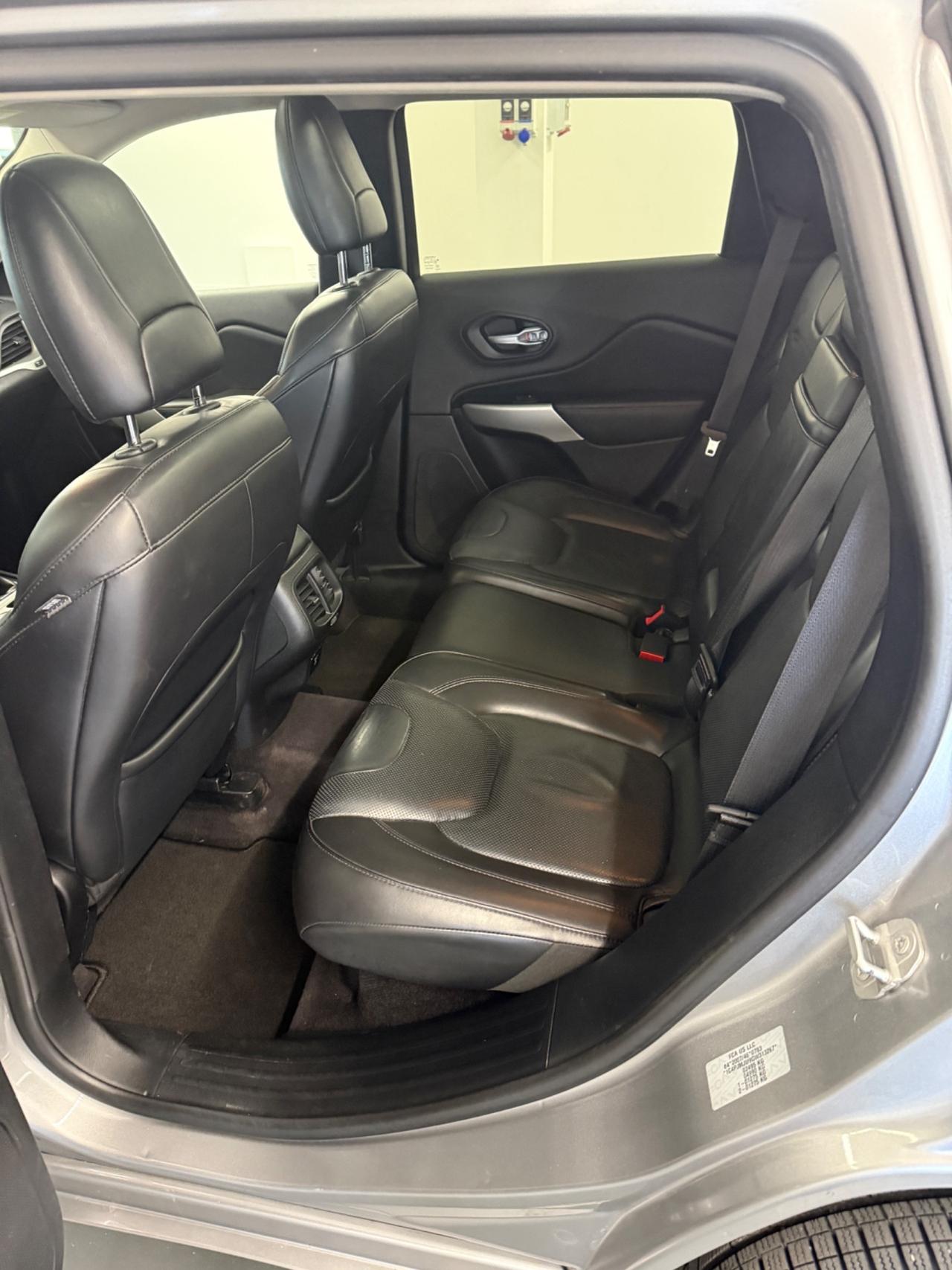 Jeep Cherokee 2.2 Mjt II 4WD Active Drive I Overland