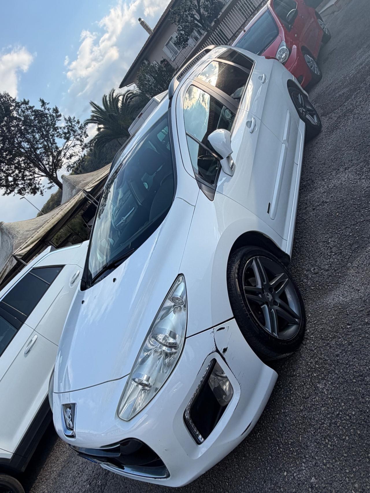 Peugeot 308 1.6 8V e-HDi 112CV Stop&Start robotiz. 5p. Active