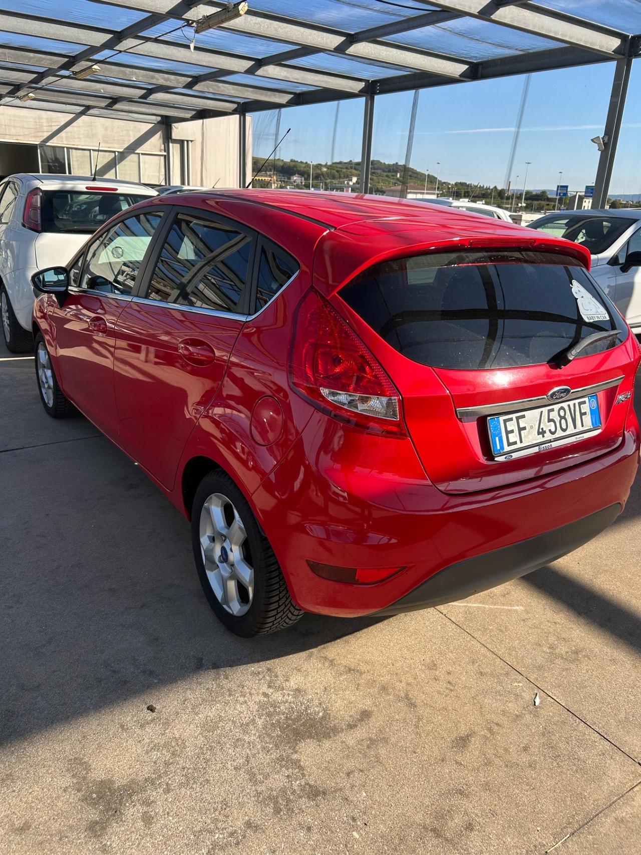 Ford Fiesta 1.4 16V 5p.Bz.- GPL Tit.N1 Bs.