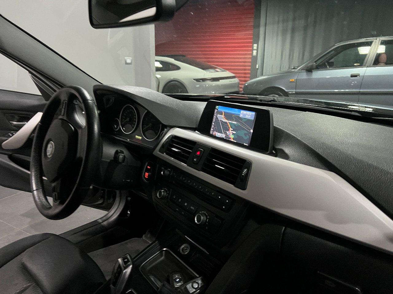 BMW 316 d Touring Business Advantage auto CATENA APPENA FATTA IN BMW