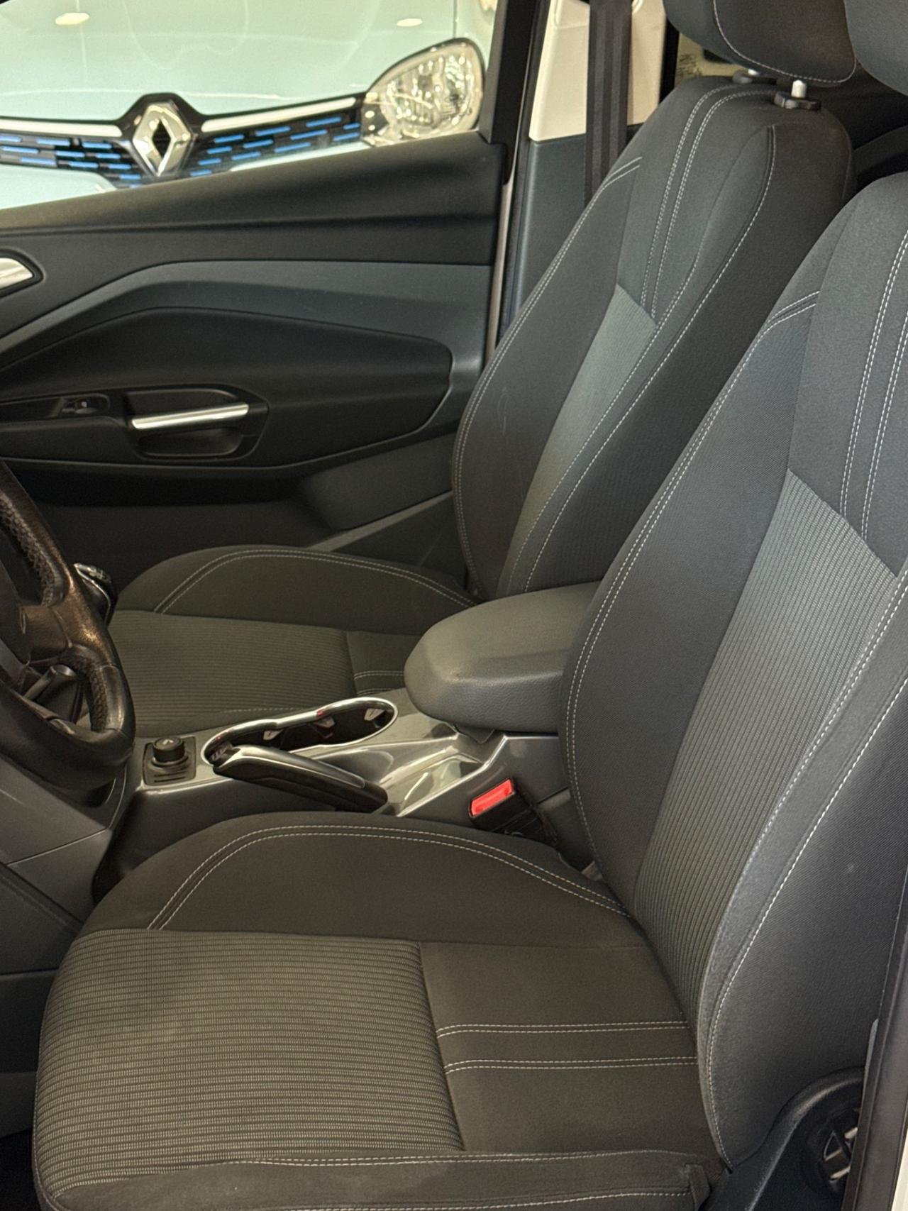 Ford C-Max 1.6 TDCi 115CV Titanium