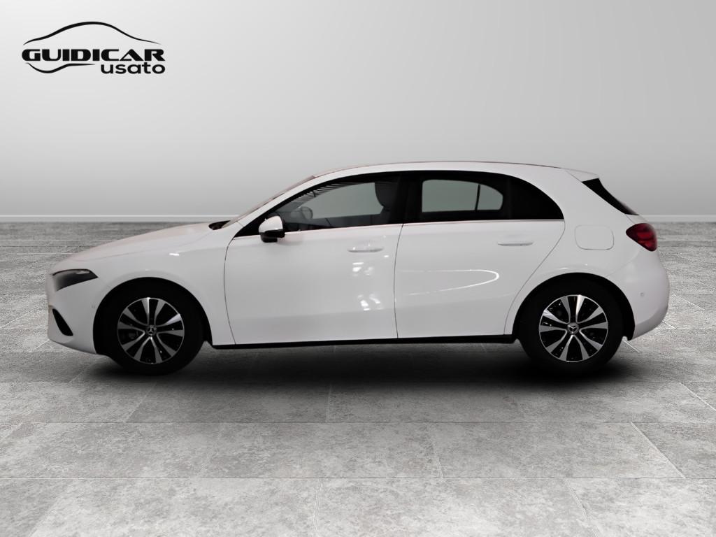 Mercedes-Benz Classe A - W177 2023 - A 180 d Advanced auto