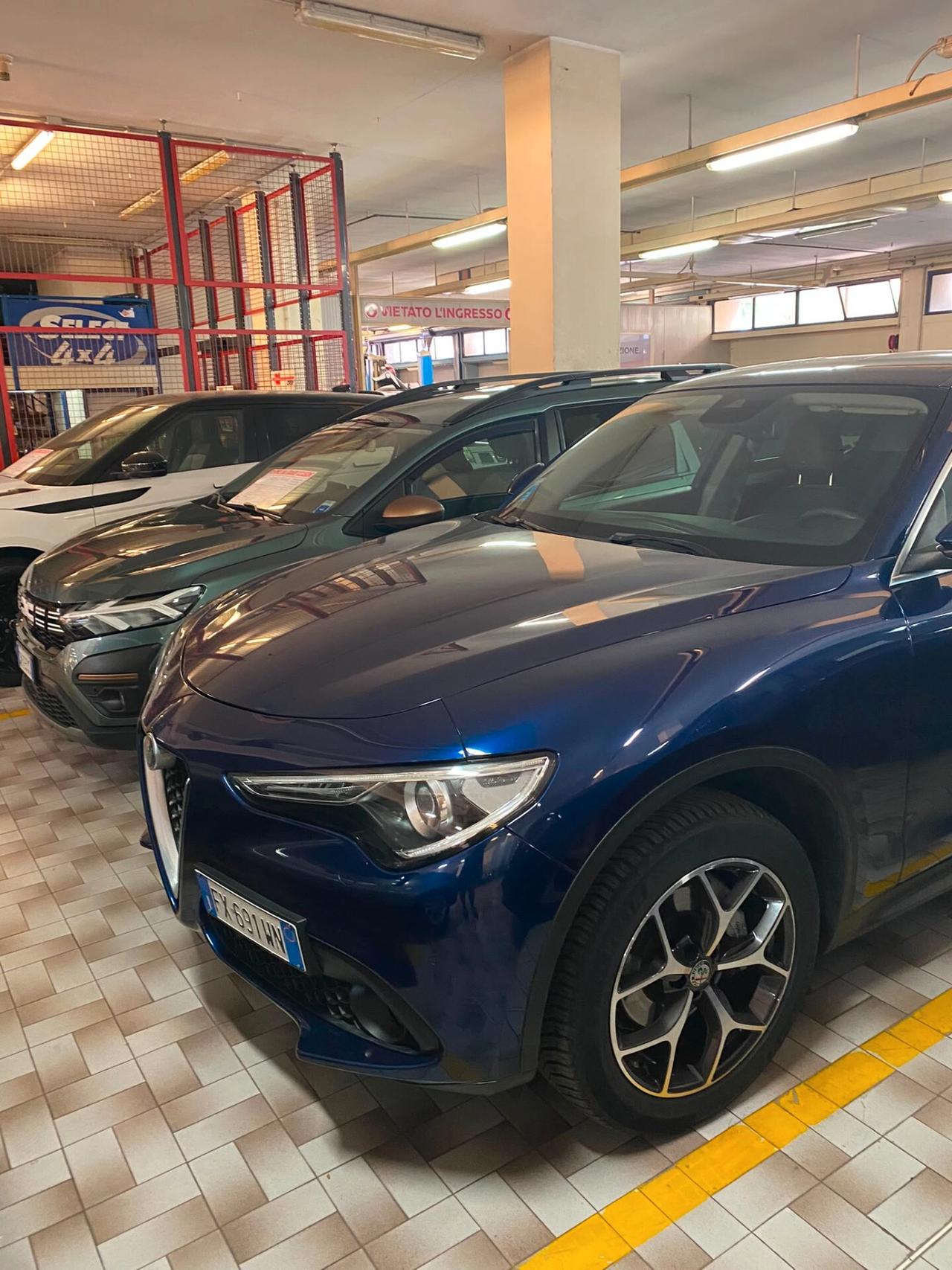 Alfa Romeo Stelvio 2.2 Turbodiesel 210 CV AT8 Q4 Executive