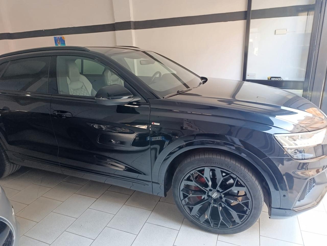 Audi Q8 50 TDI 286 CV quattro tiptronic Sport