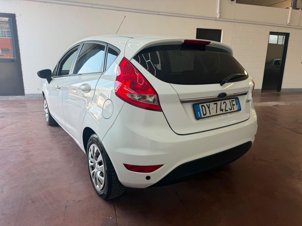 Ford Fiesta 1.4 5 porte Bz.- GPL Titanium