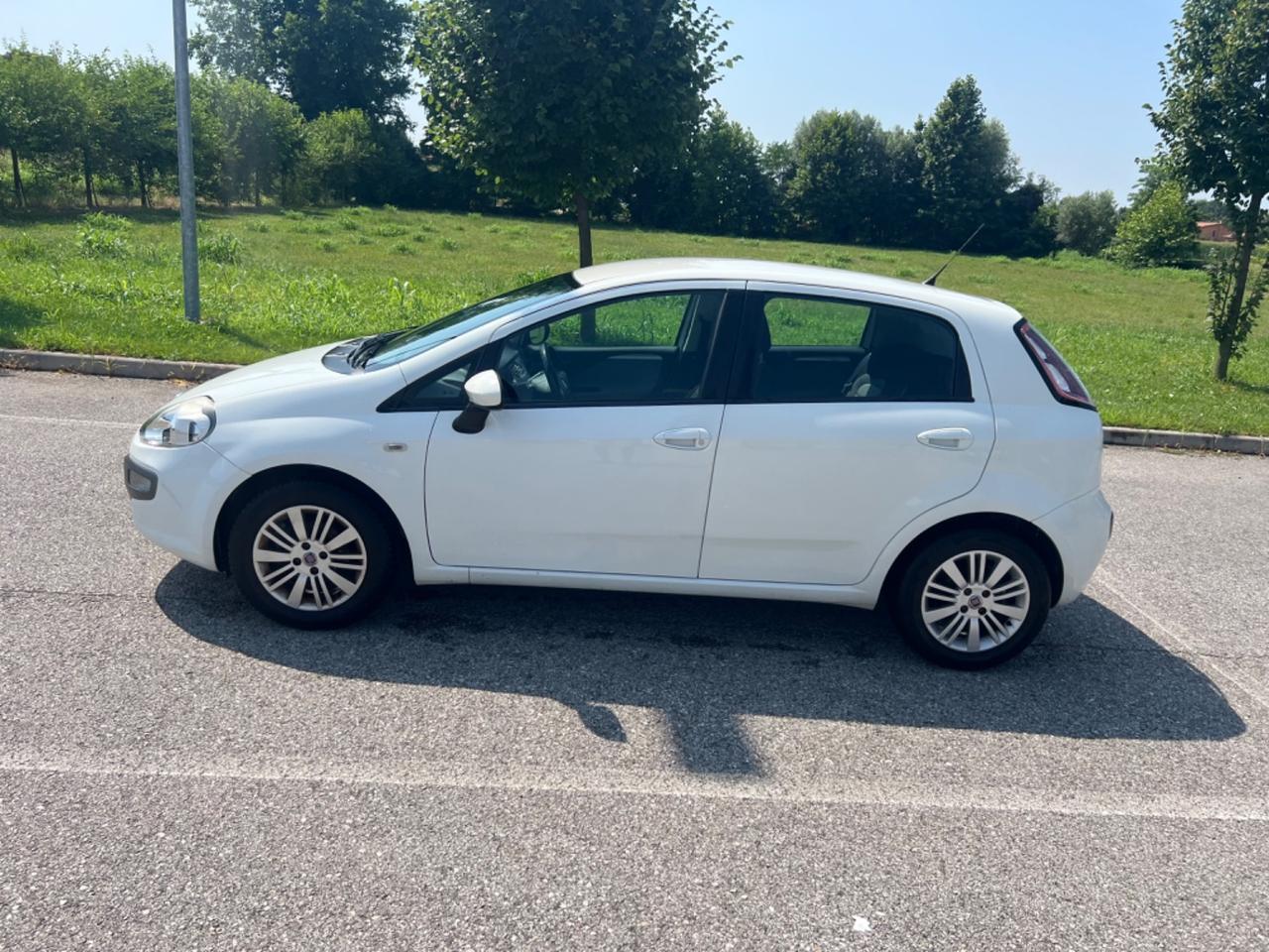 Fiat Punto Evo 1.3 Mjt (Ok NEOPATENTATI) Unico Prop