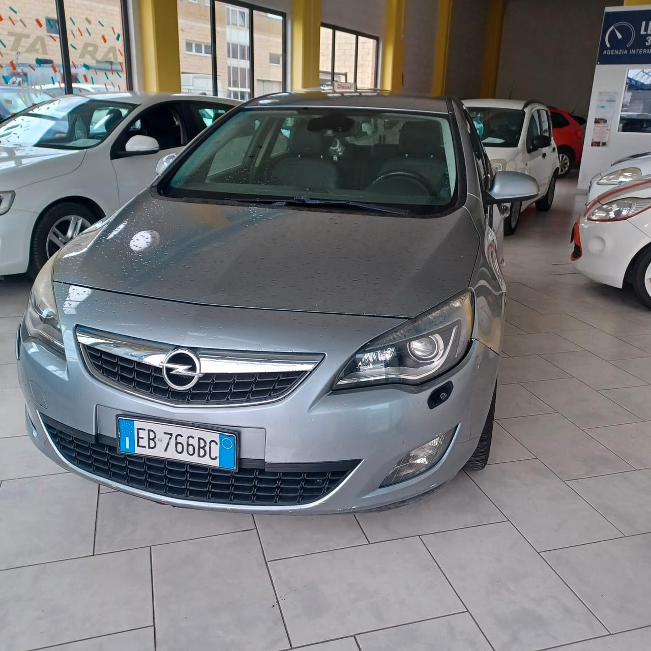 ECONOMICA OPEL ASTRA 1.7 TDI