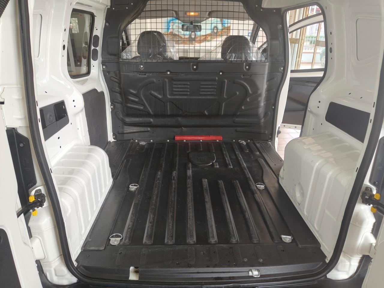 Fiat Fiorino 1.3 MJT 95CV Cargo SX