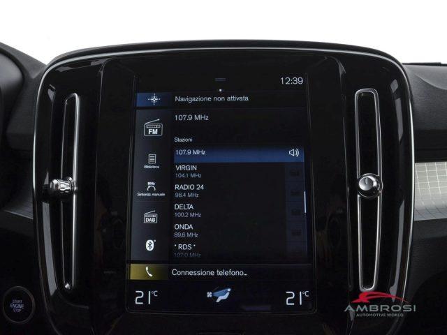 VOLVO XC40 T2 Geartronic Momentum