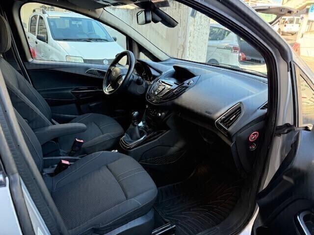 Ford B-Max 1.5 TDCi 75 CV Business Titanium