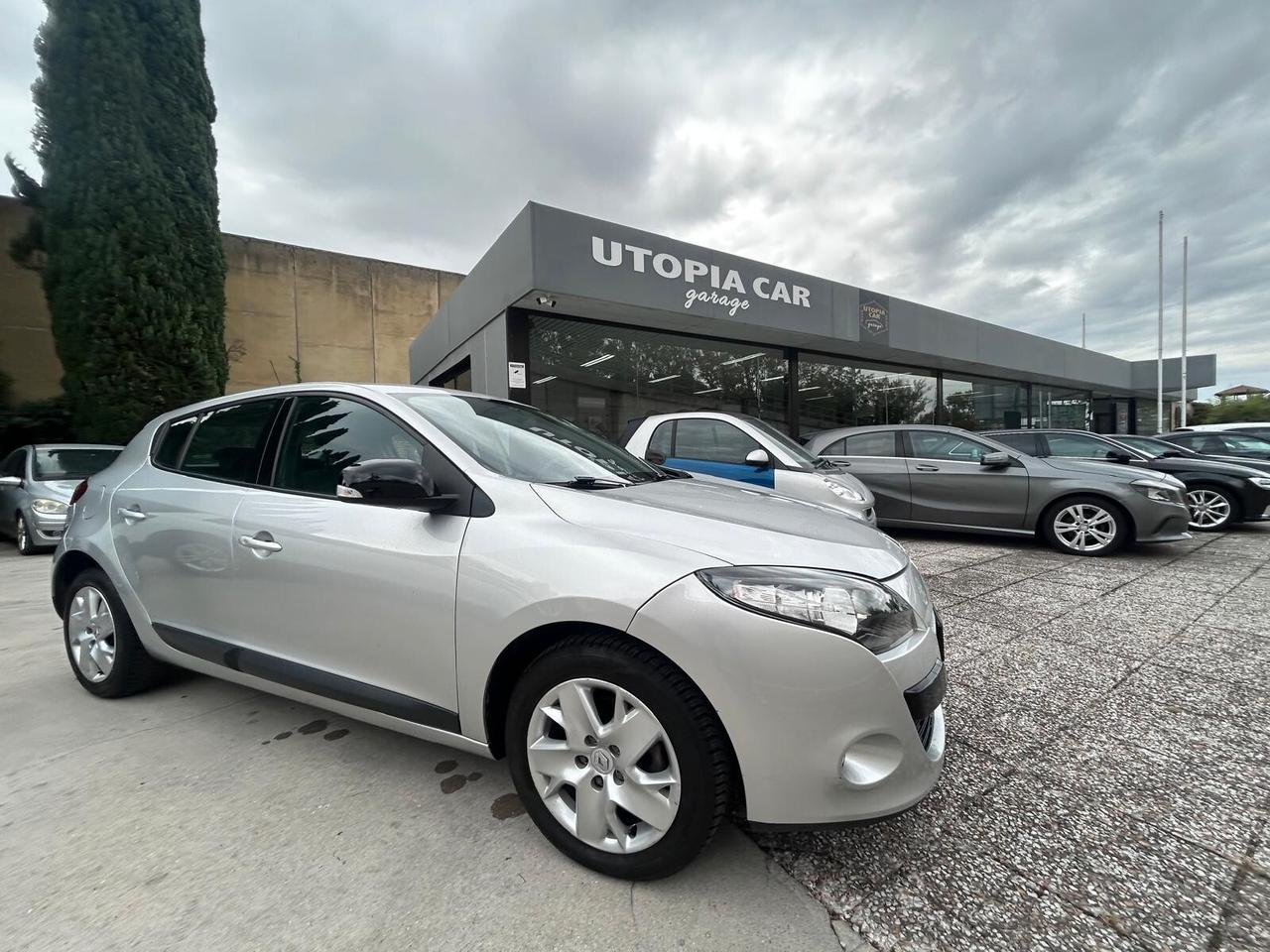 Renault Megane Mégane 1.5 dCi 110CV EDC Attractive