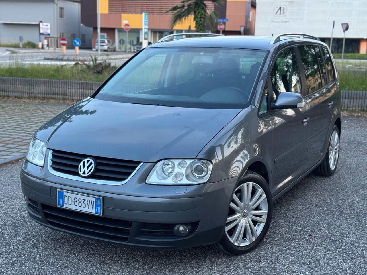 Volkswagen Touran 1.9 TDI 105CV 5 posti