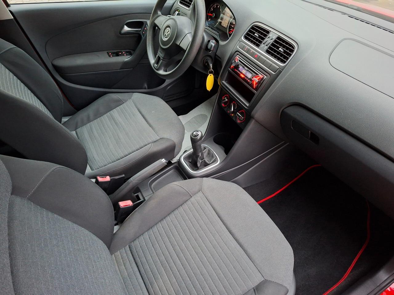 Volkswagen Polo 1.4 Comfortline *EURO 5A*