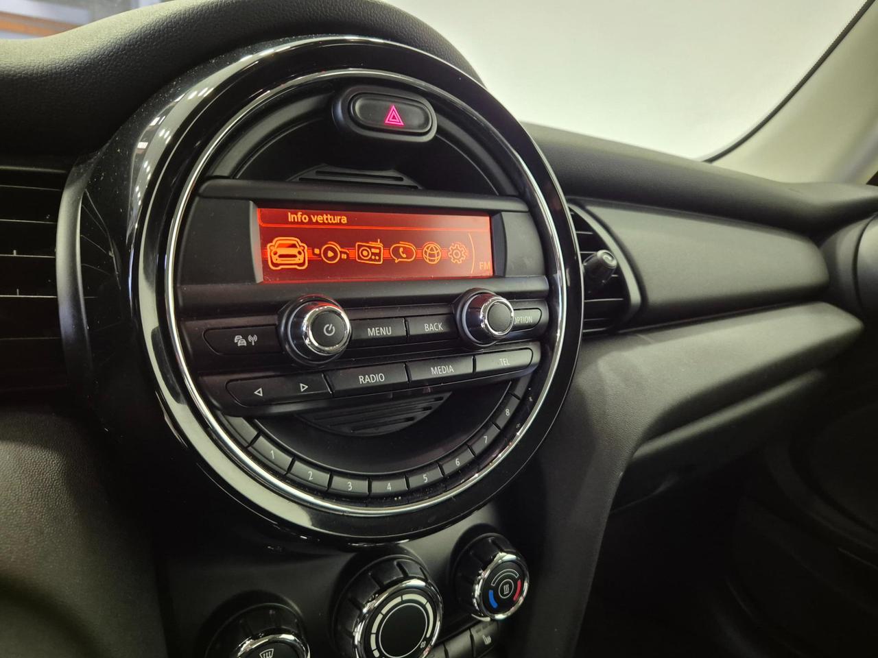 Mini Mini 3 Porte Mini 3p 1.5 One First 75cv - NEOPATENTATI