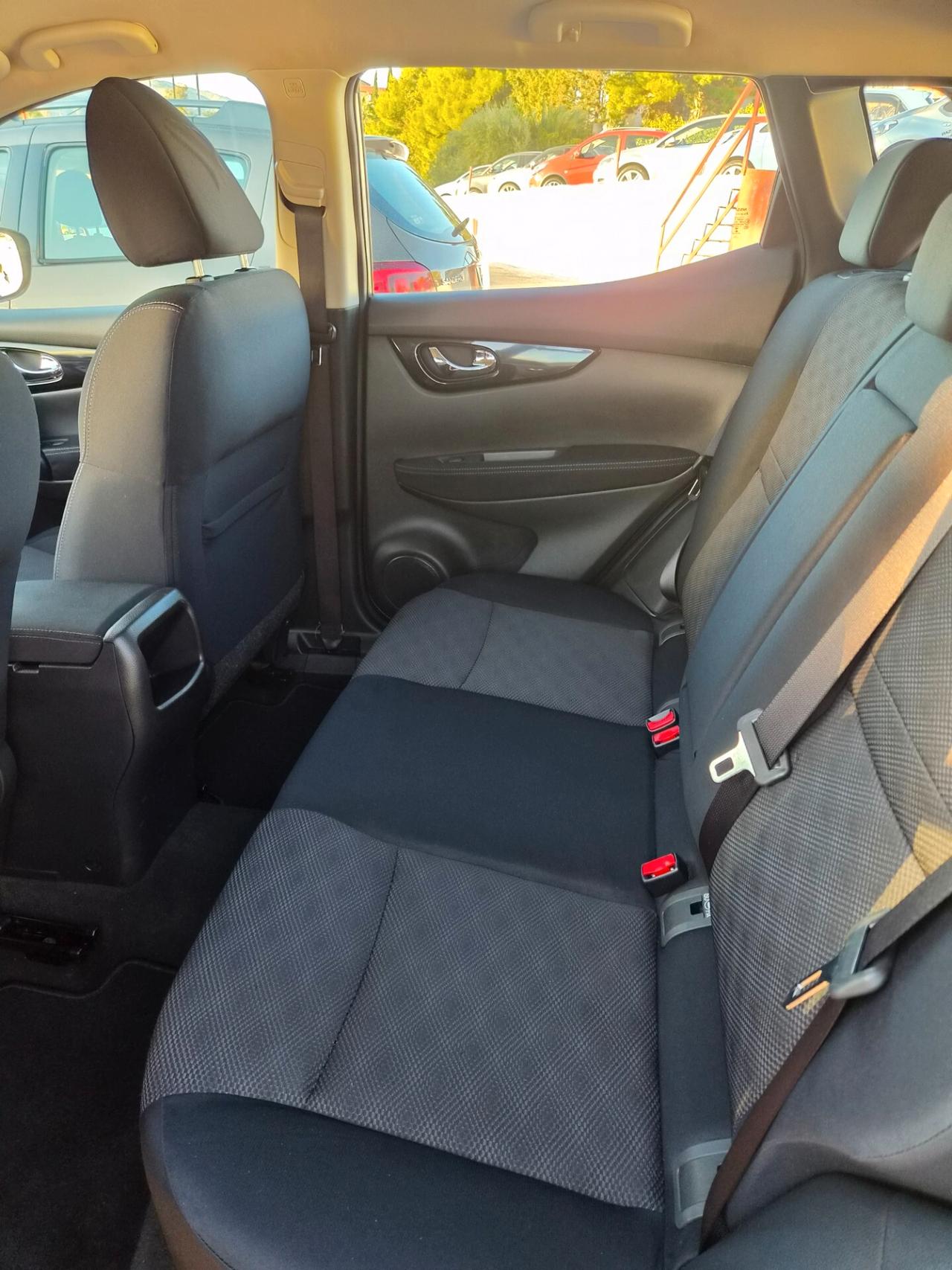 Nissan Qashqai 1.5 dCi Visia