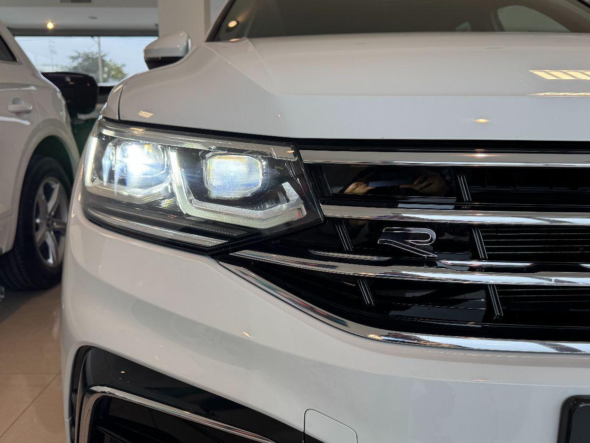 VOLKSWAGEN Tiguan 2.0 TDI DSG R-Line Luci Ambient