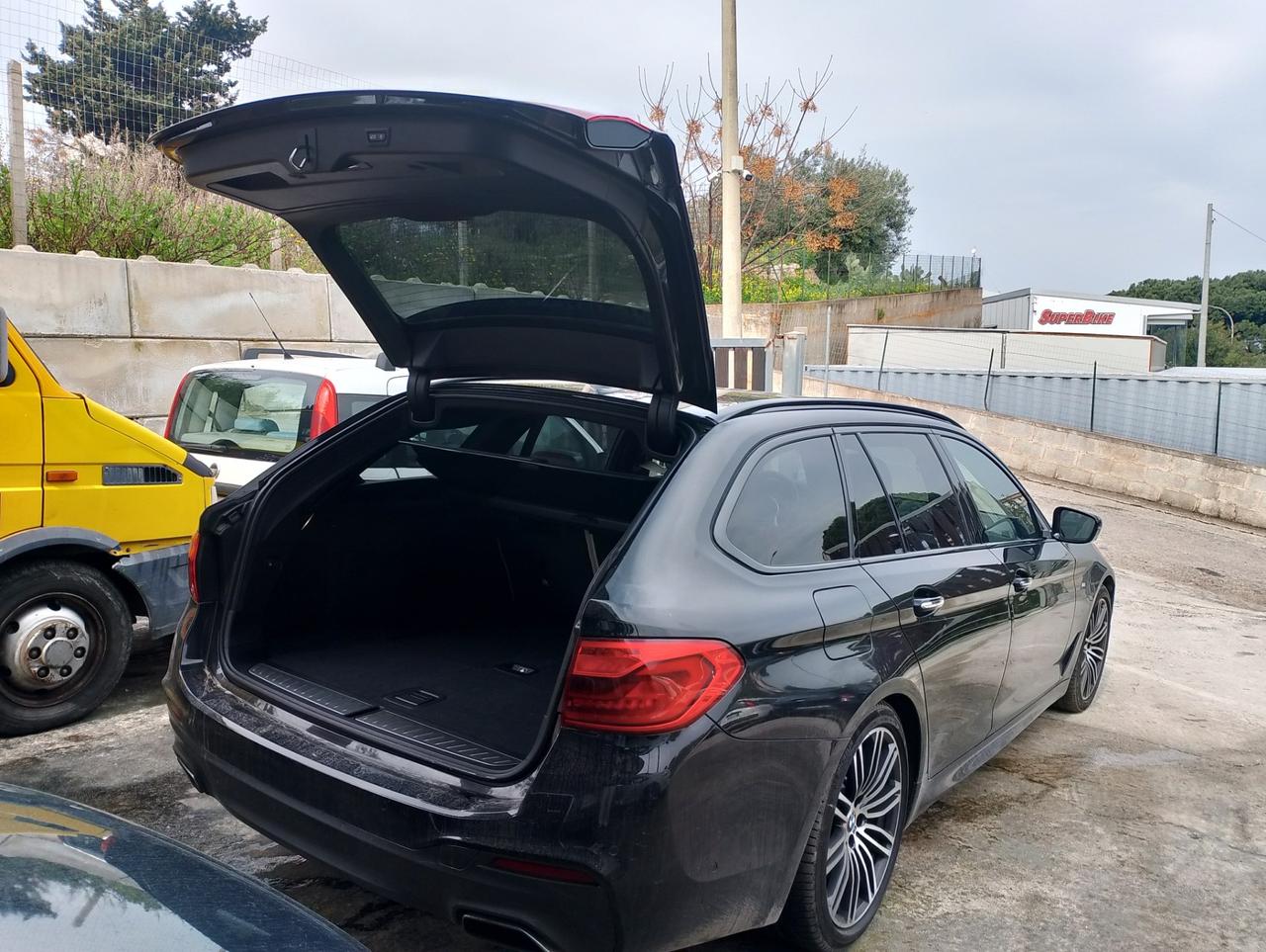 Bmw 530 530d xDrive 249CV Touring Msport