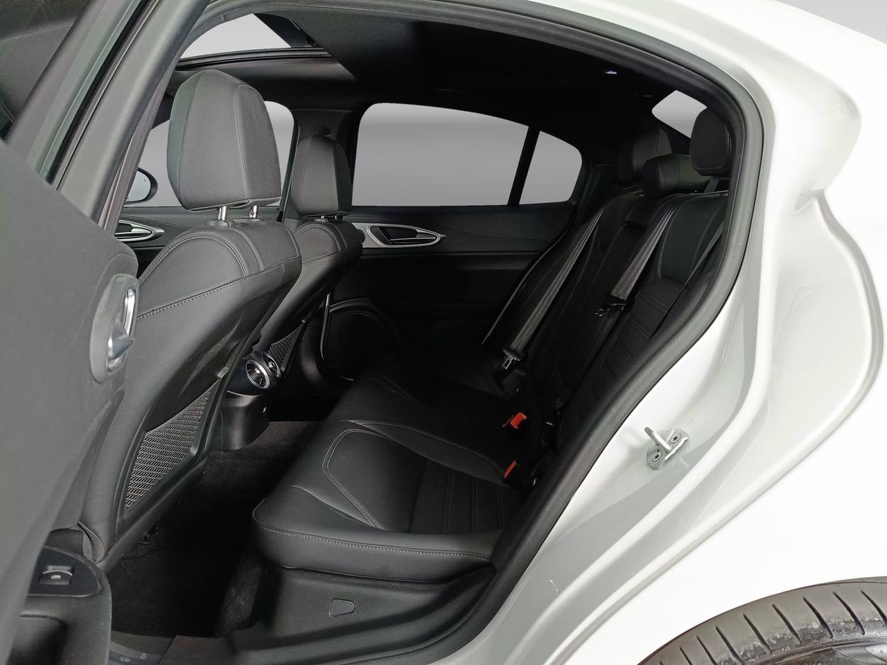 ALFA ROMEO Giulia 2023 - Giulia 2.2 t Veloce 160cv auto