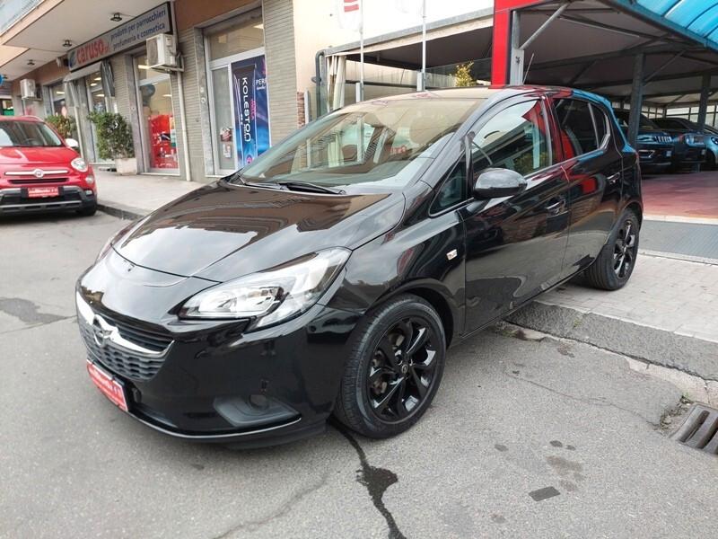 Opel Corsa 1.4 5 porte Black Edition