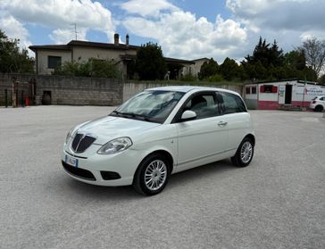 Lancia Ypsilon 1.3 MJT 75 CV Diva