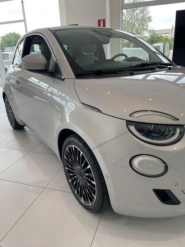 FIAT 500 La Prima Berlina 42 kWh - PRONTA CONSEGNA