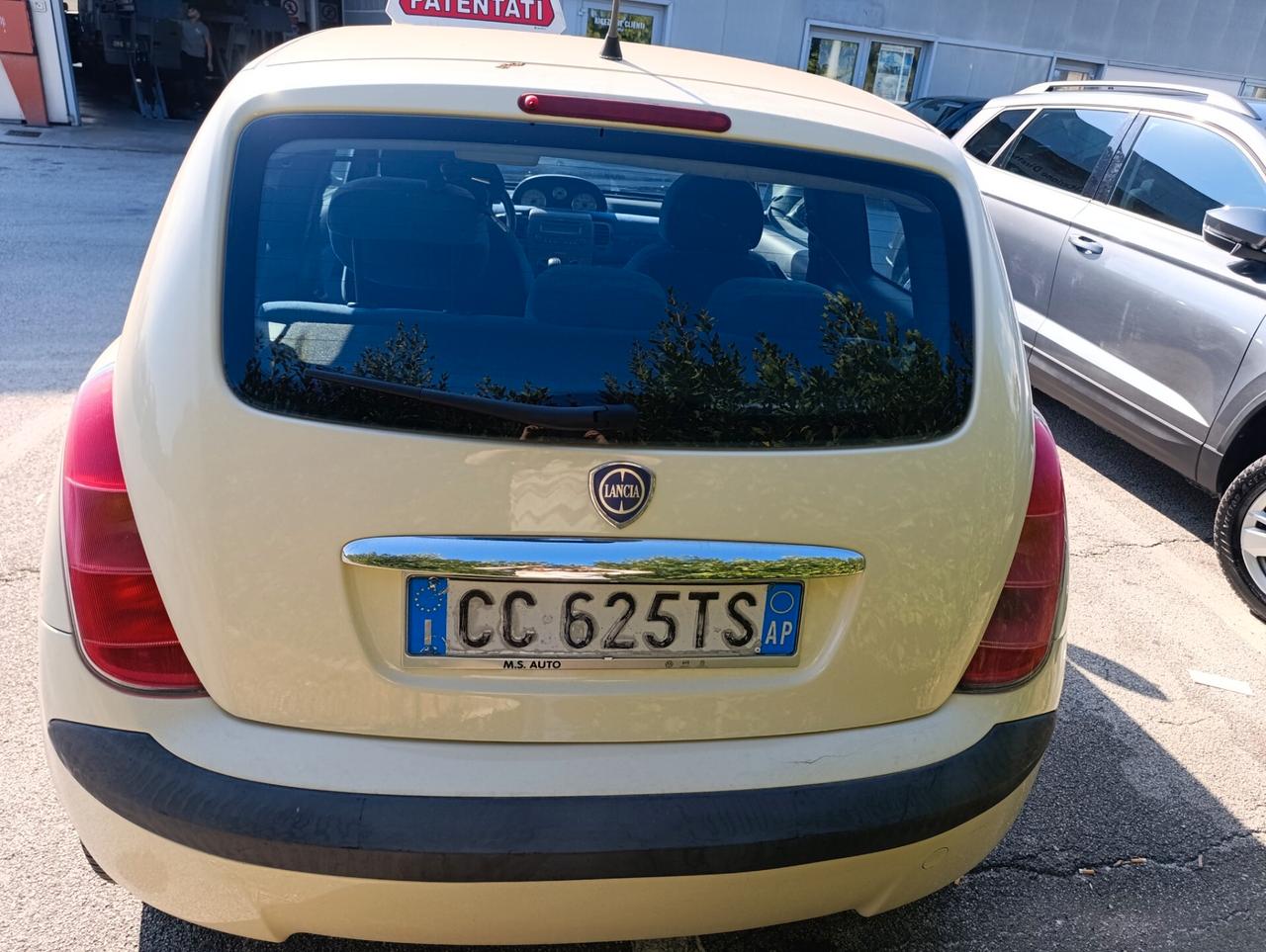 Lancia Ypsilon 1.2