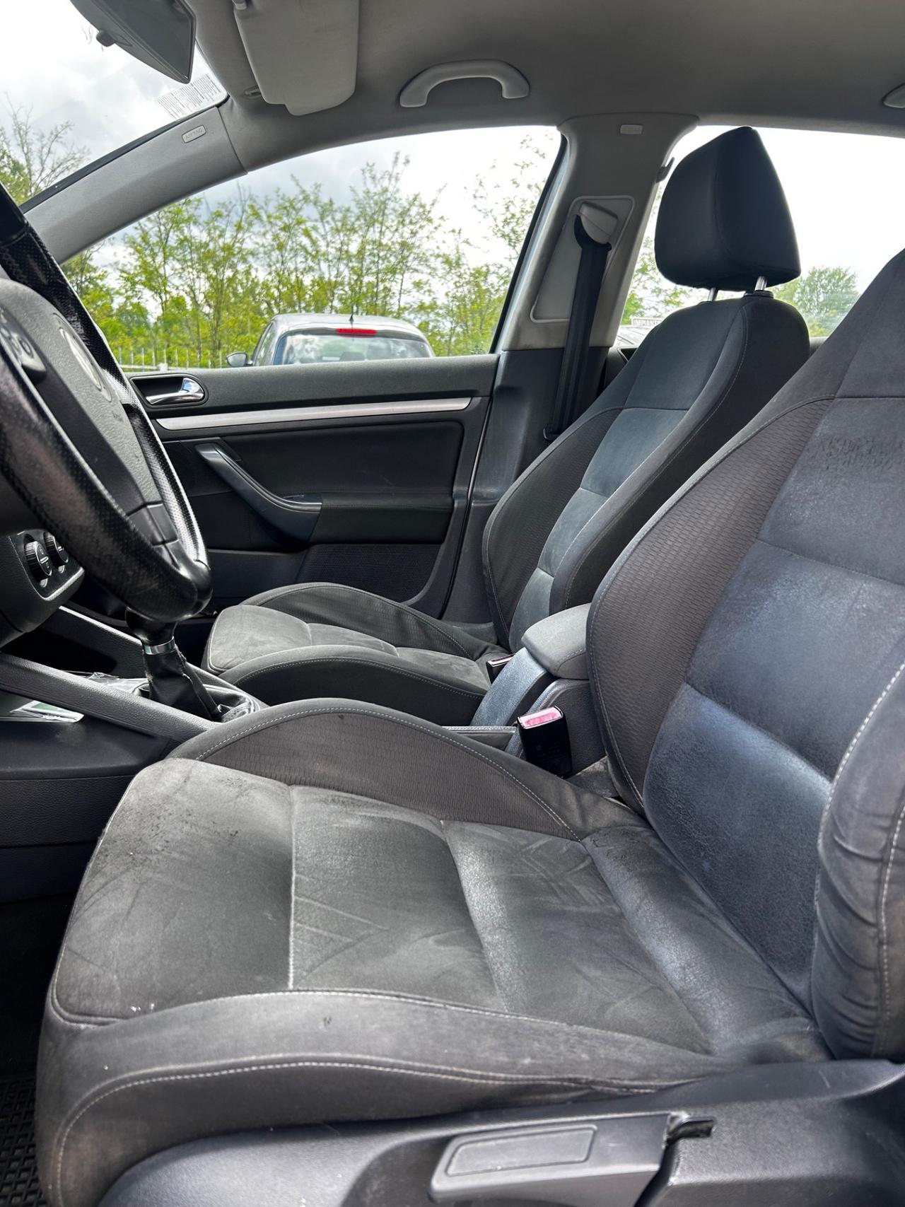 Volkswagen Golf 2.0 TDI DPF 5p. GT Sport