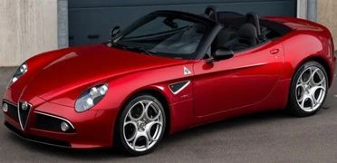 Alfa Romeo 8C Spider numerata solo 500 esemplari
