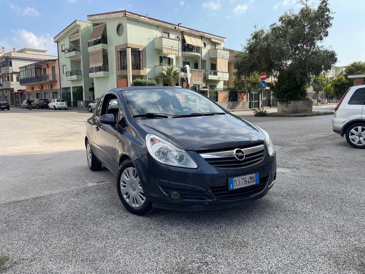 Opel Corsa 1.2 3 porte Easytronic Club