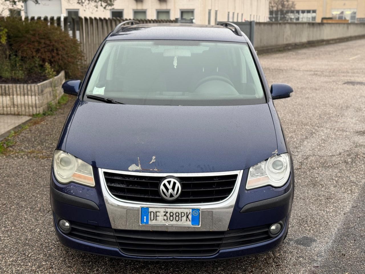 Volkswagen Touran 2.0 Ecofuel 7 Posti
