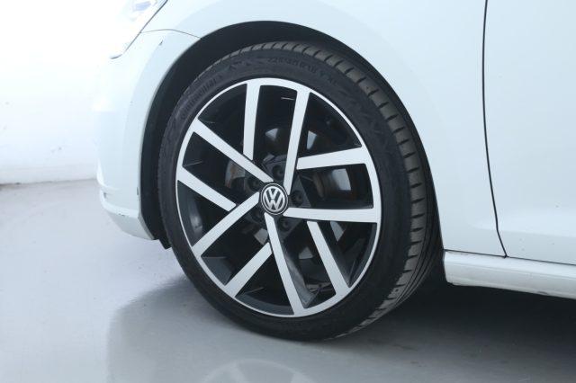 VOLKSWAGEN Golf 2.0 TDI DSG 5p. 4MOTION Highline BMT Fari Full LED