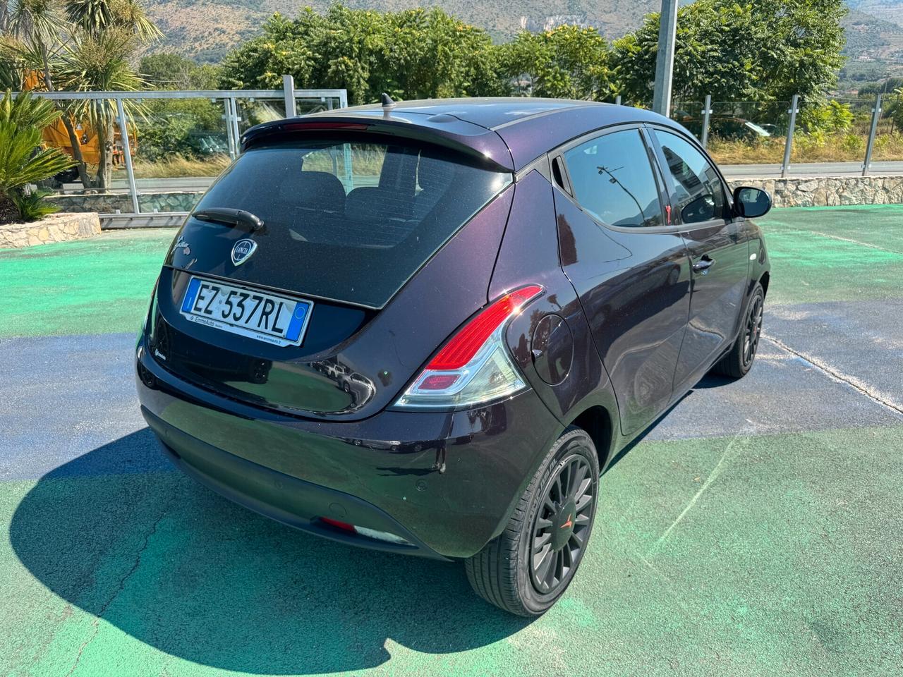 Lancia Ypsilon 1.2 69 CV 5 porte GPL Ecochic Gold