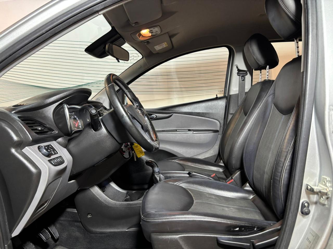 Opel Karl 1.0 Benzina 75 CV