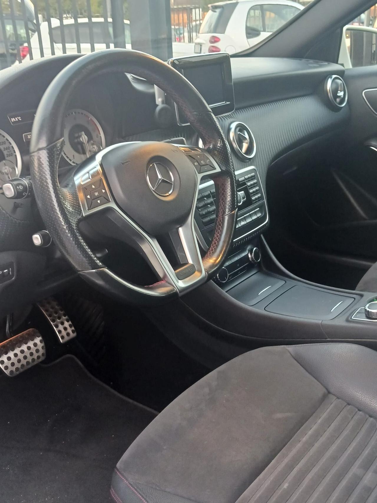 Mercedes-benz A 180 A 180 CDI Automatic Premium