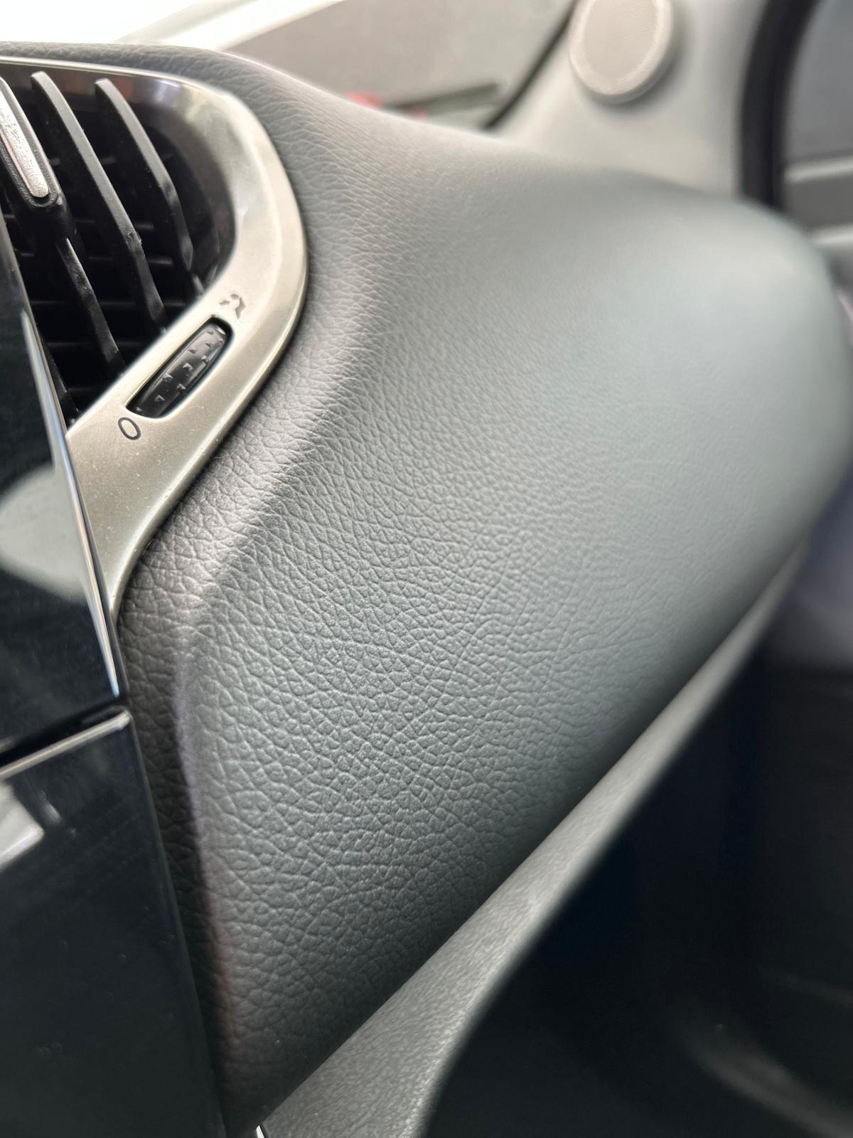 Lancia Ypsilon 1.2 69 CV 5 porte S&S Silver