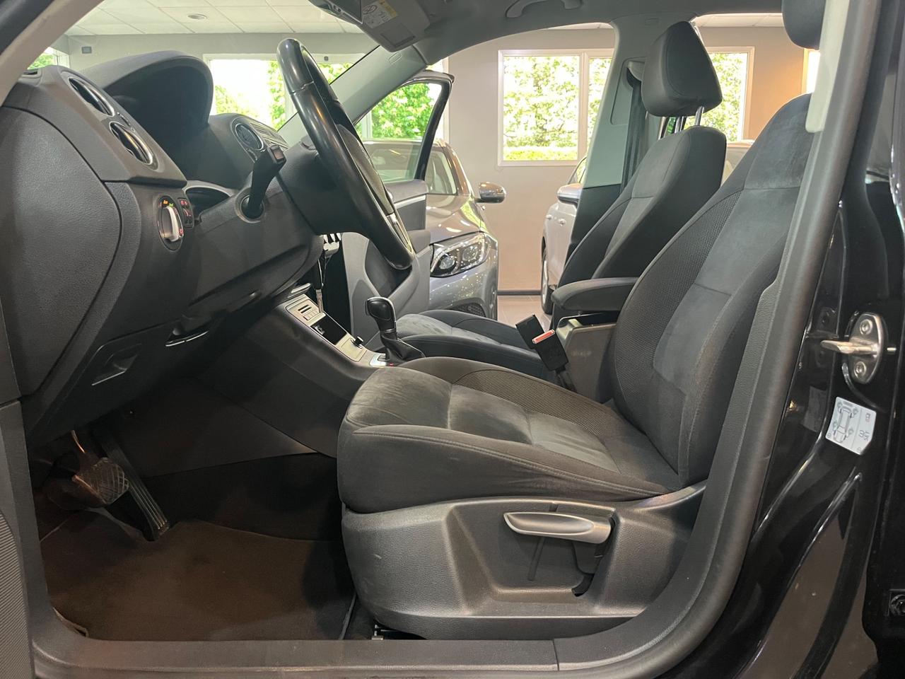 Volkswagen Tiguan AUTOMATICO 4X4 !!