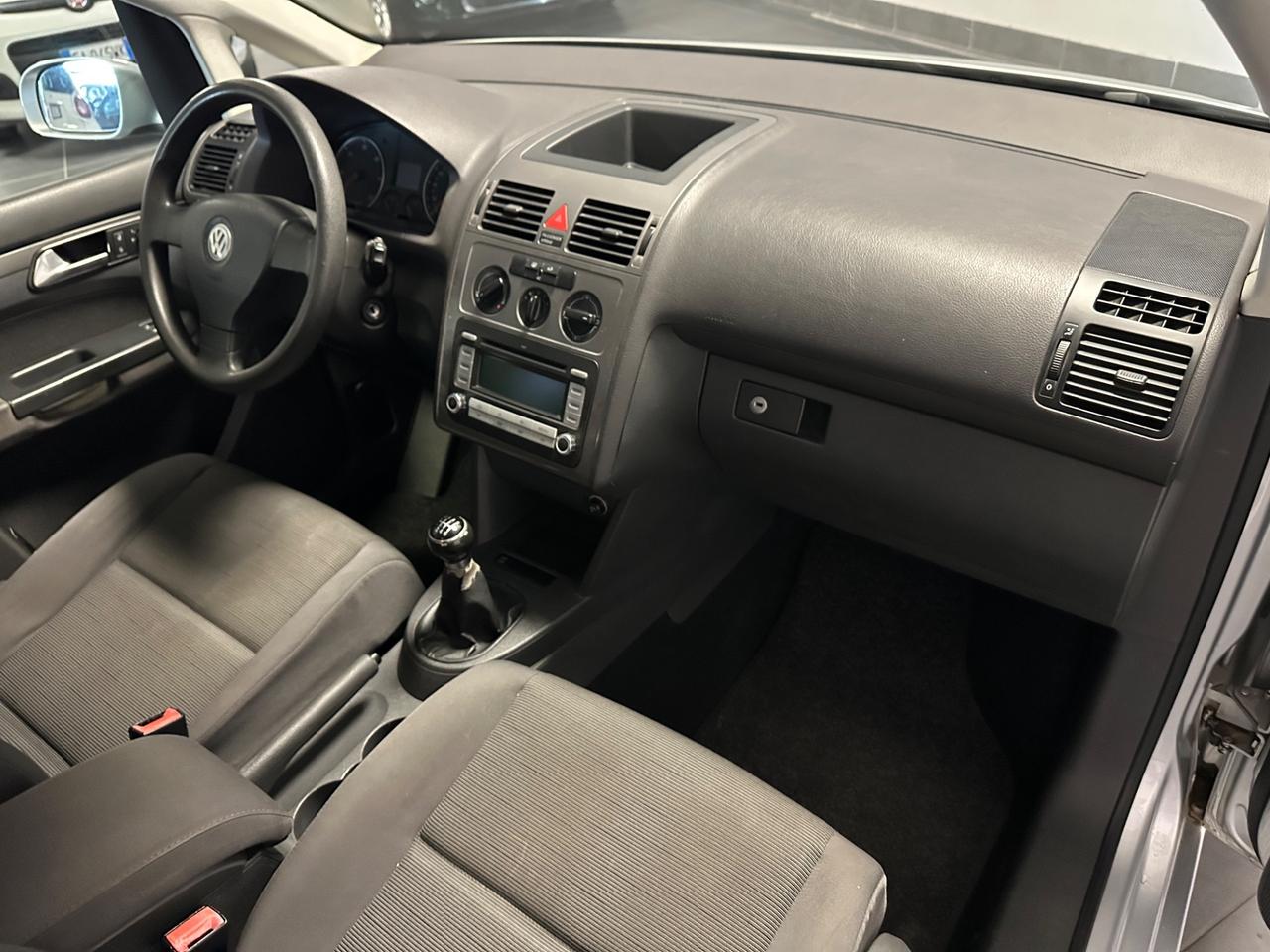 VOLKSWAGEN TOURAN 1.9 TDI 105CV 7 POSTI MANUALE