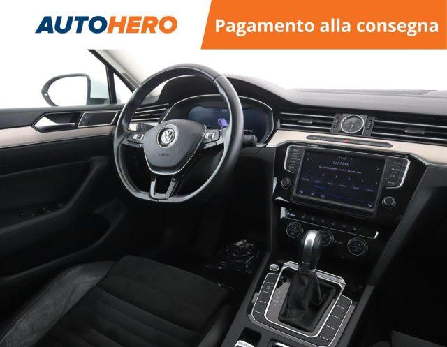 VOLKSWAGEN Passat Variant 2.0 TDI DSG Executive BlueMotion Tech.