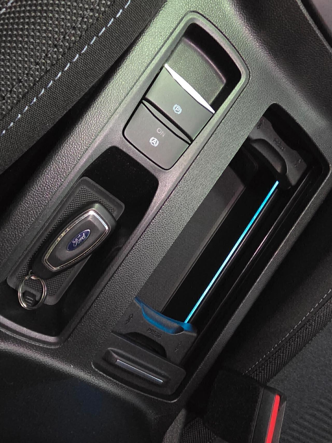 Ford Focus Hybrid SW Active AUTOCARRO N1 5 POSTI