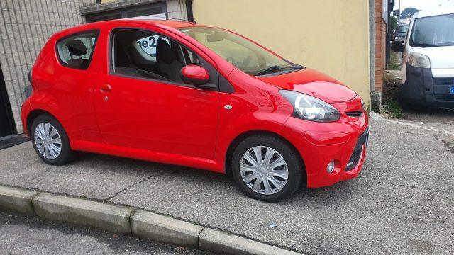 TOYOTA Aygo 1.0 12V VVT-i 3 porte Orange Connect NEOPATENTATI