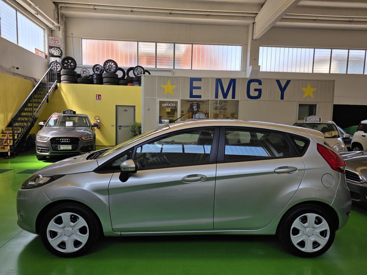 Ford Fiesta 1.2 60CV 5 p. 141000km.