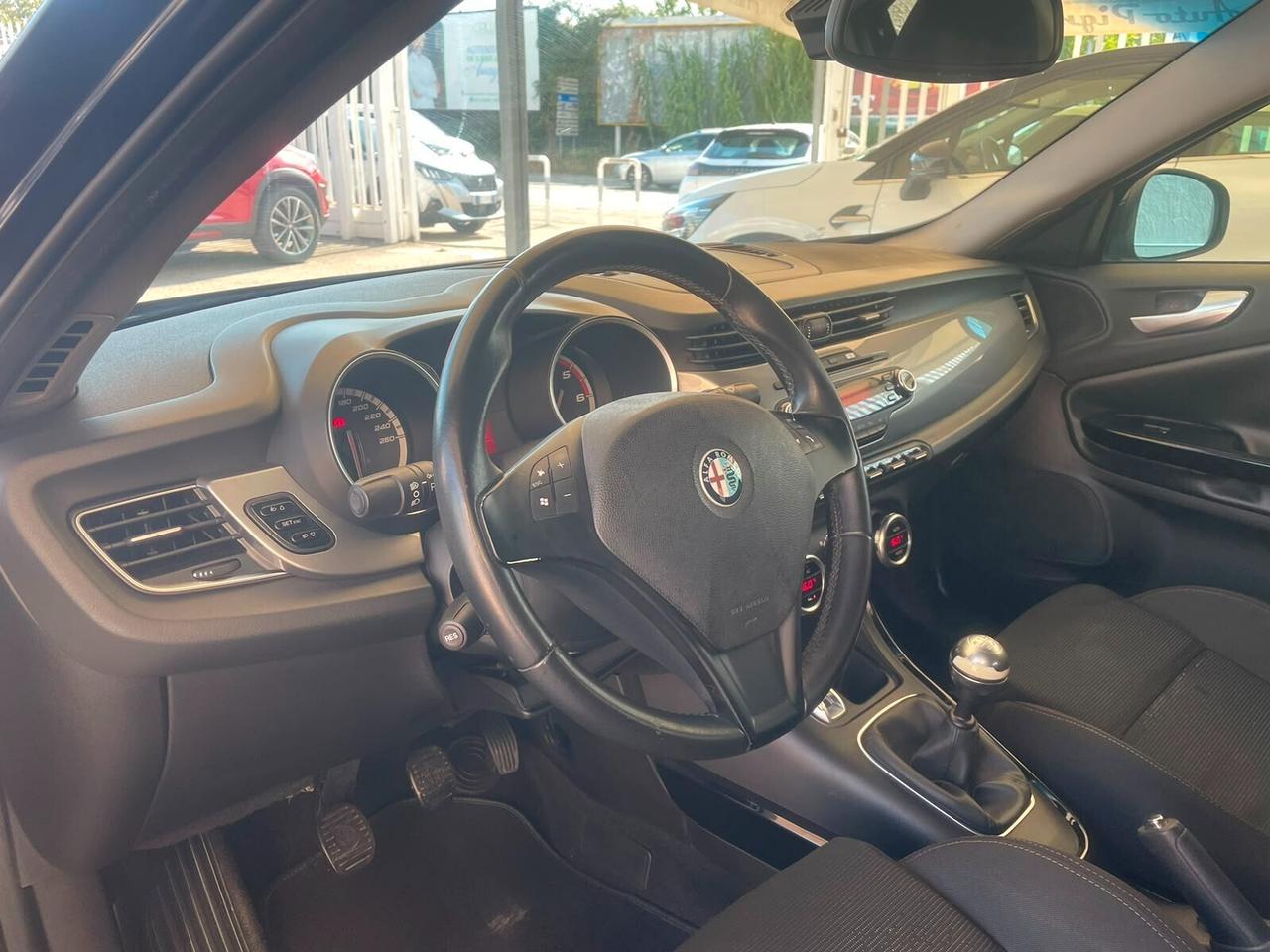 Alfa Romeo Giulietta 1.6 JTDm-2 105 CV