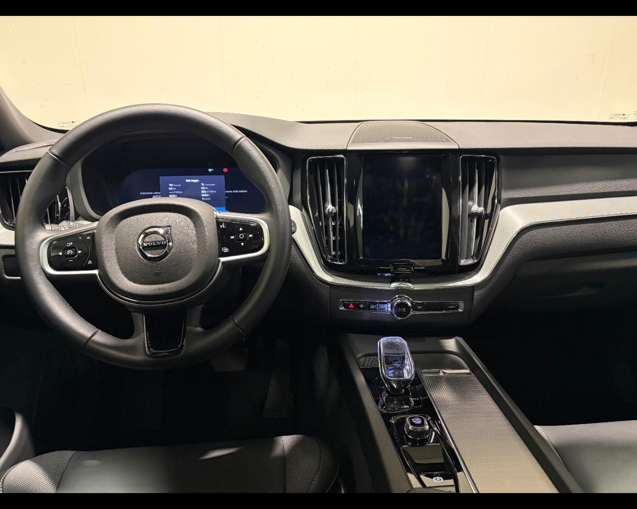 VOLVO XC60 T6 PHEV PLUS DARK AWD AUTO