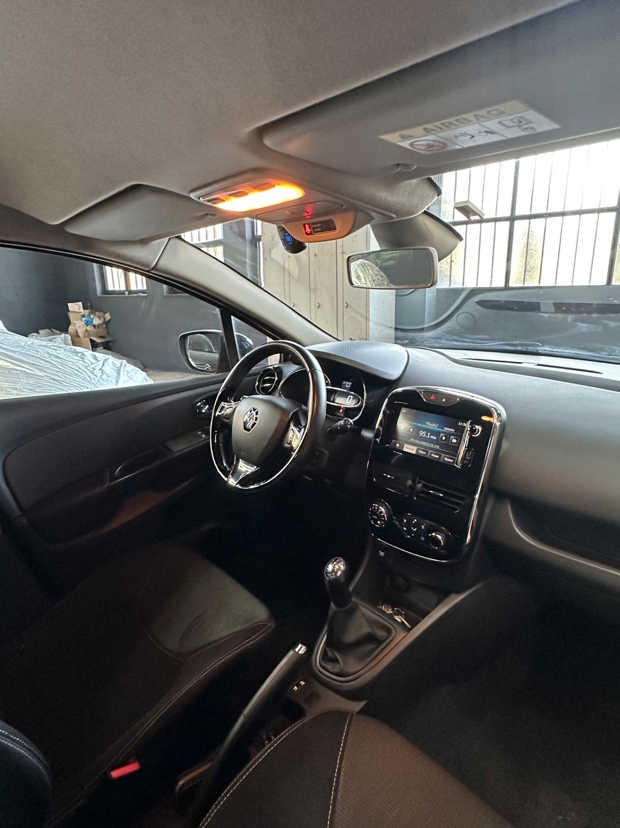 Renault Clio 1.5 dCi 8V 75CV 5 porte Live