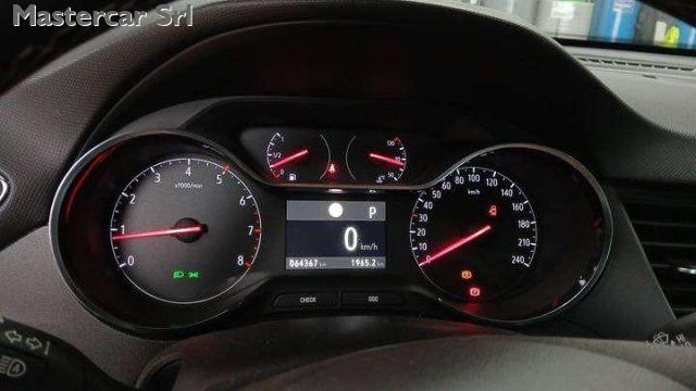 OPEL Crossland NEOPATENTATI 1.2 Elegance AUTOMATICA TG: GT793MA