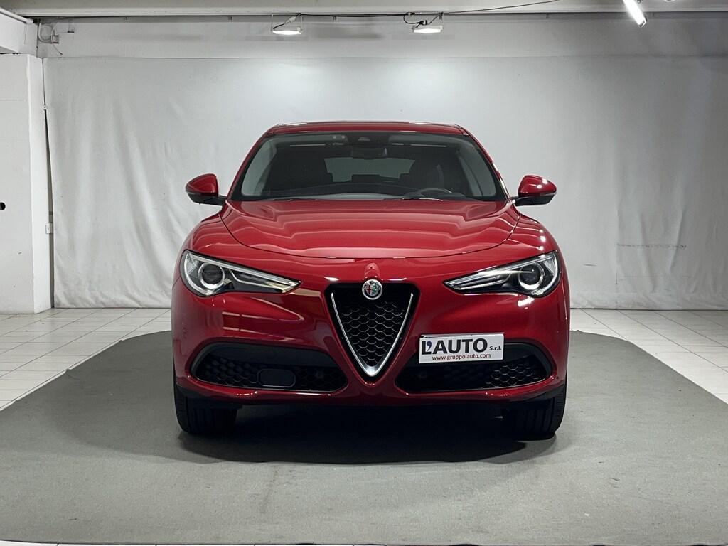 Alfa Romeo Stelvio 2.0 t Executive Q4 200cv auto my19