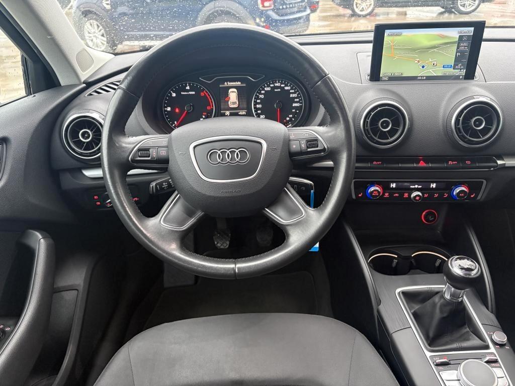 Audi A3 Sportback 1.6 TDI 105cv Ambiente