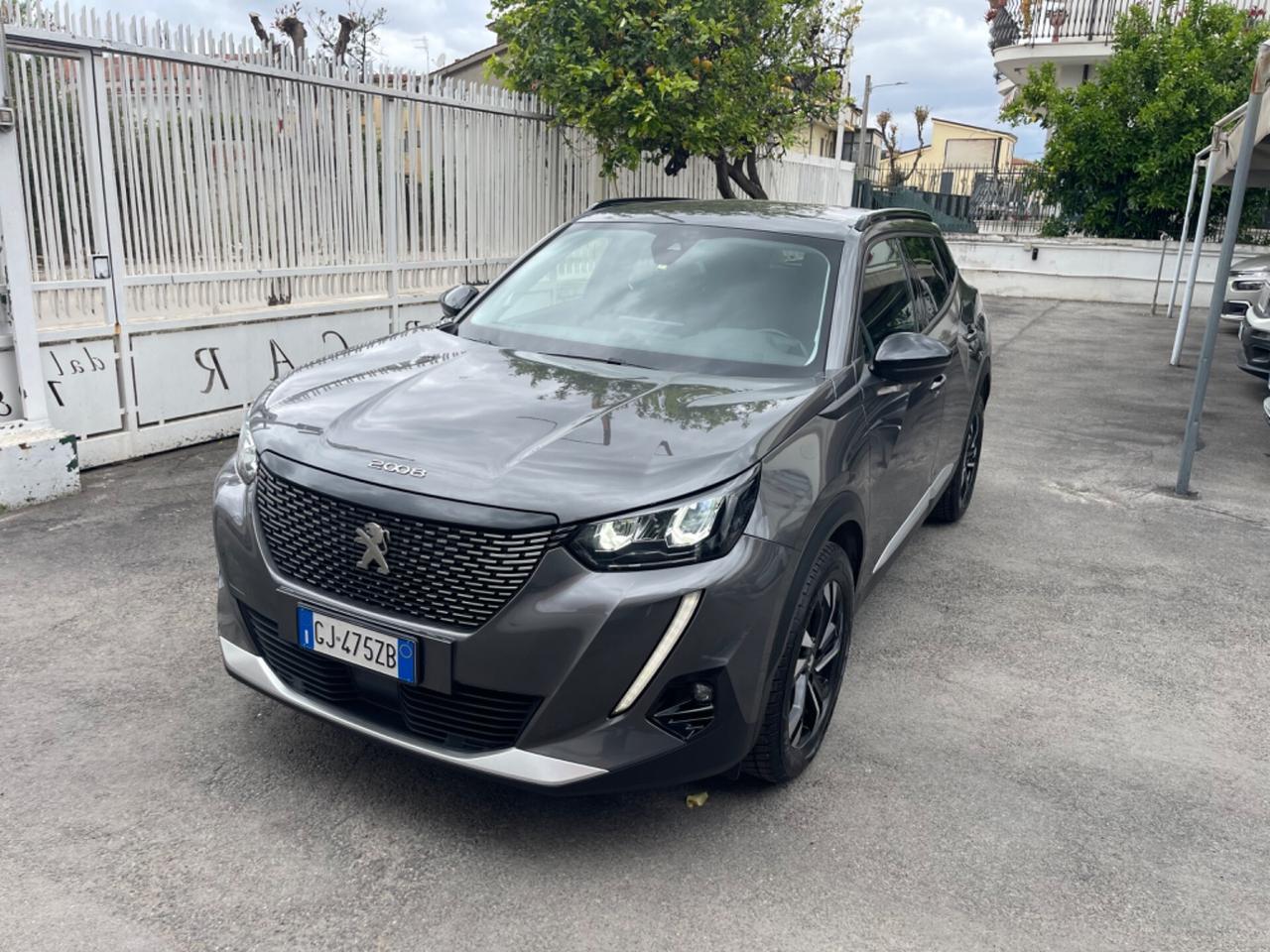 Peugeot 2008 BlueHDi 130 S&S EAT8 Allure Pack QUADRO VIRTUAL COCKPIT